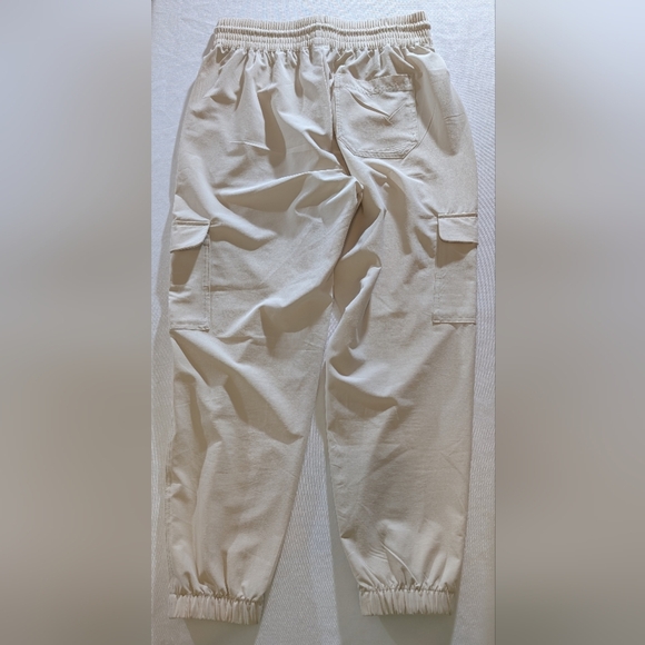 Old Navy Women's Jogger's Size Small - Picture 6 of 9